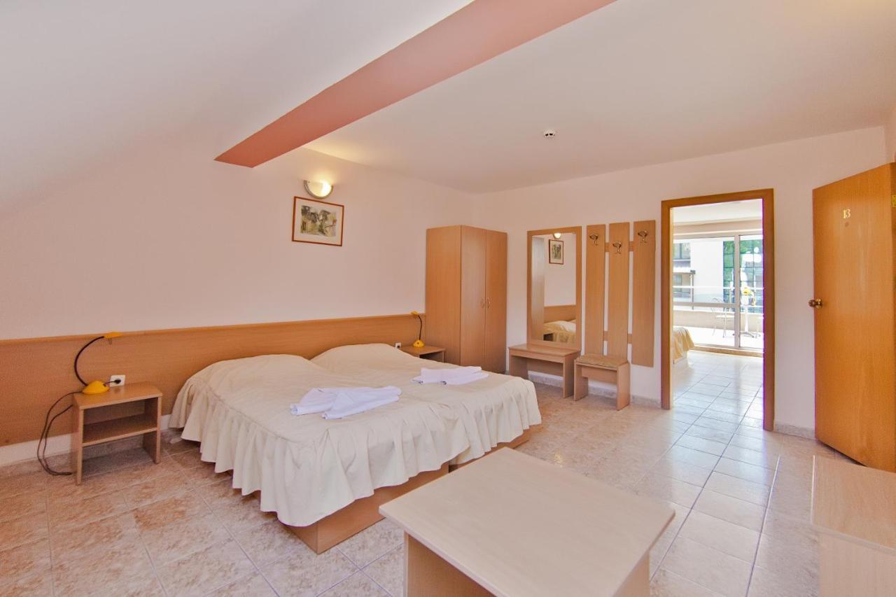Family Hotel Morska Zvezda Balchik Exterior foto